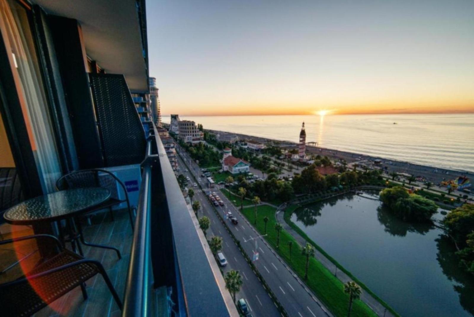 Orbi City Panoramic View Batumi Exteriér fotografie